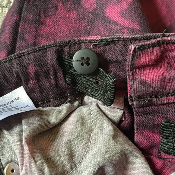 Flare Jeans - Picture 3 of 5